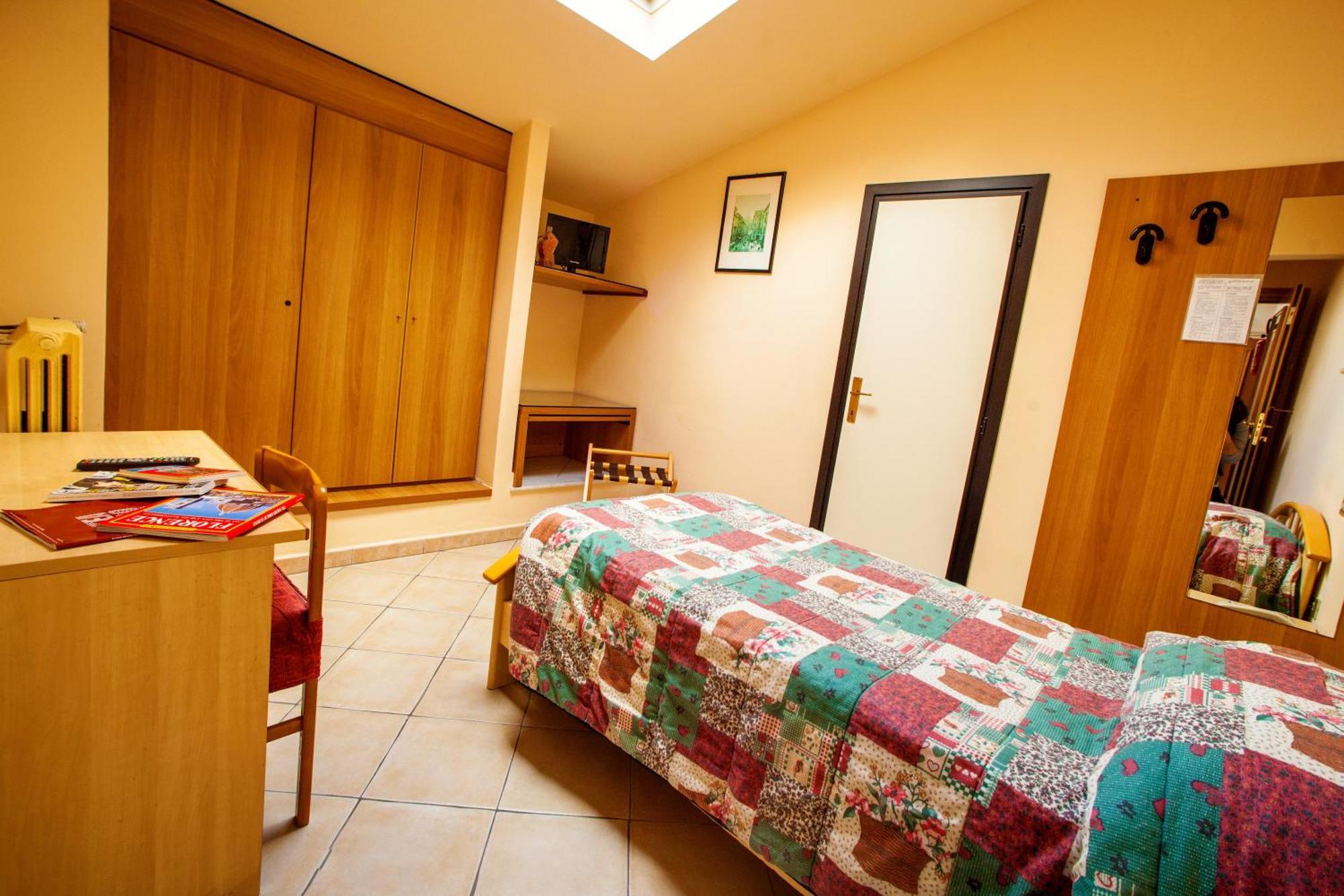 Hotel Villa Il Castagno Florence Room photo